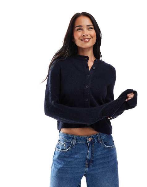 Stradivarius – Strickjacke in Marineblau - view 1