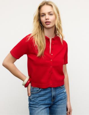 Stradivarius - Strickjacke in Rot mit Knopfleiste und Stehkragen