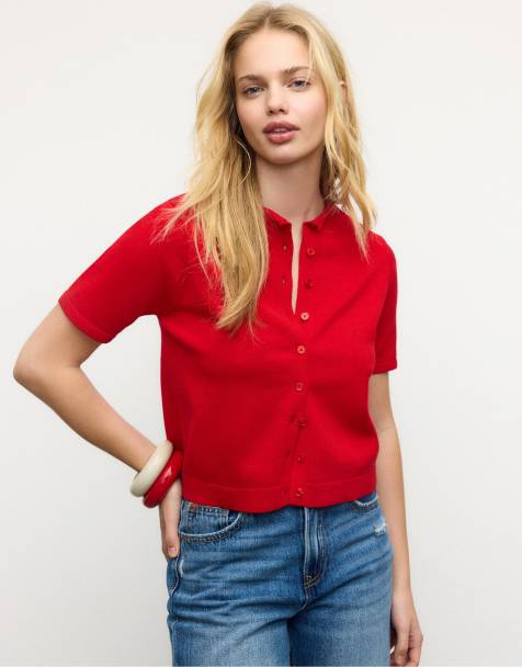 Stradivarius – Strickjacke in Rot mit Knopfleiste und Stehkragen - view 1