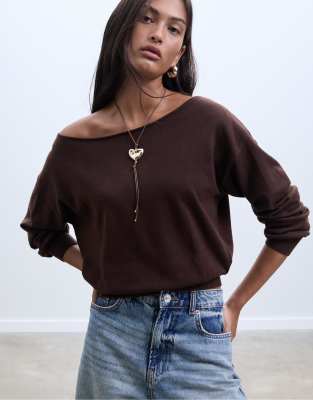 Stradivarius - Strickpullover in Braun mit U-Boot-Ausschnitt-Brown