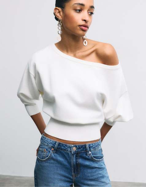 Stradivarius – Strickpullover in Ecru mit asymmetrischem, geripptem Saum - view 1