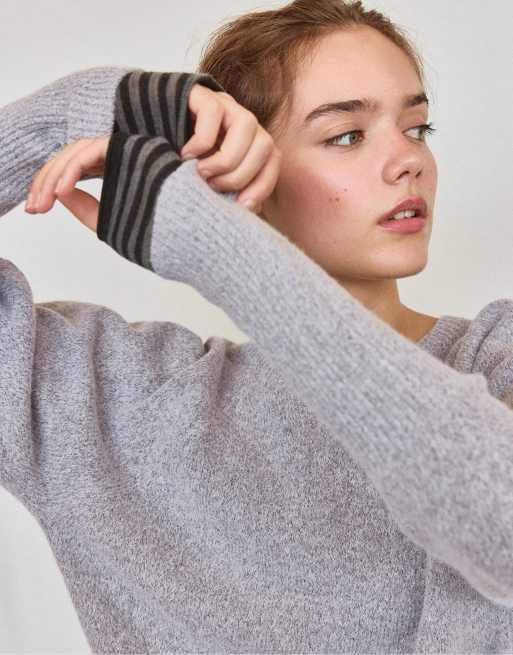 Stradivarius Strickpullover mit Puffärmeln und weichem Griff in Graumeliert, 4 von 7