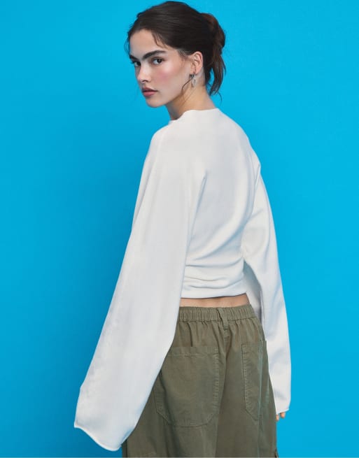 Stradivarius Strickpullover mit Stehkragen und Kimonoärmeln in Ecru, 3 von 7