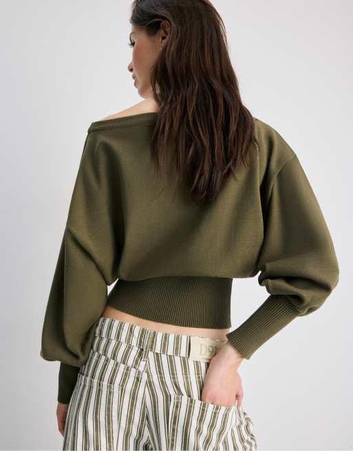 Stradivarius striktrøje med asymmetrisk ribkant i khaki, 3 af 7