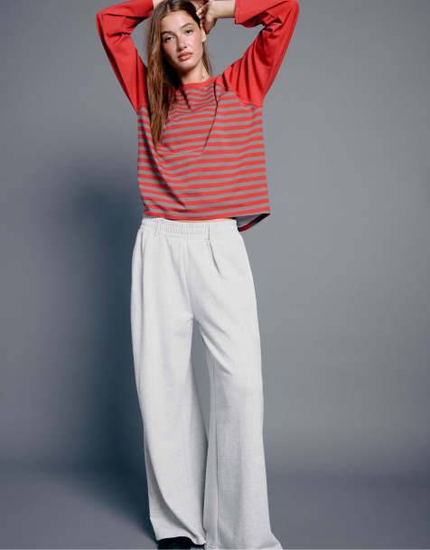Stradivarius Striped raglan sleeve t-shirt in red - view 1