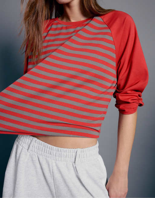 Stradivarius Striped raglan sleeve t-shirt in red, 4 of 7