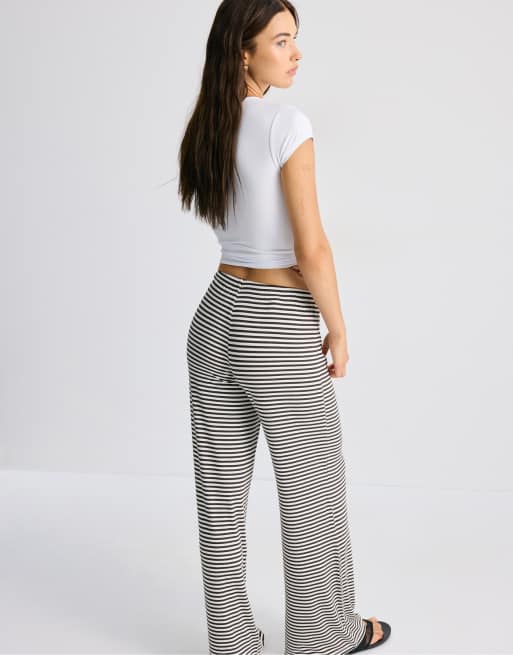 Stradivarius Striped slim-waist joggers in brown, 3 of 7