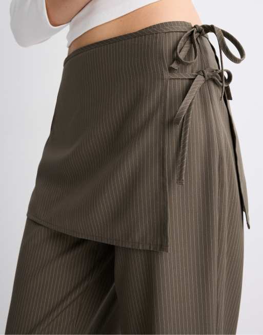 Stradivarius Striped straight-leg trousers with skirt overlay in khaki, 4 of 7
