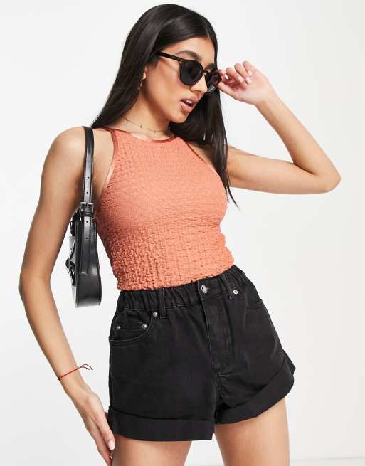 Stradivarius – Strukturiertes Camisole in Ziegelrot im Stil der 90er-Jahre 