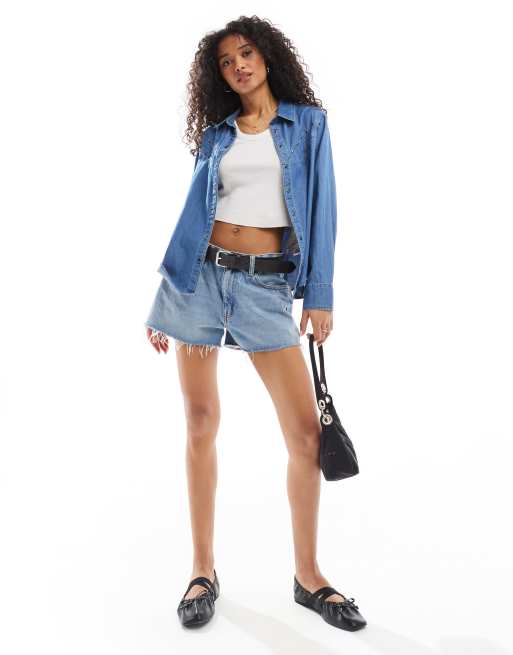 Stradivarius studded detail denim shirt in medium wash blue, 3 of 4