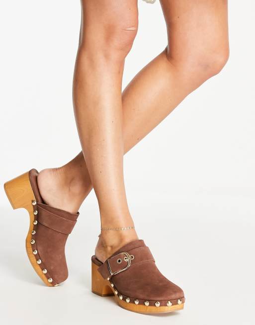 Stradivarius suede clog with buckle detail in brown
