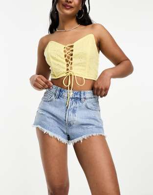 Short en best sale jean stradivarius