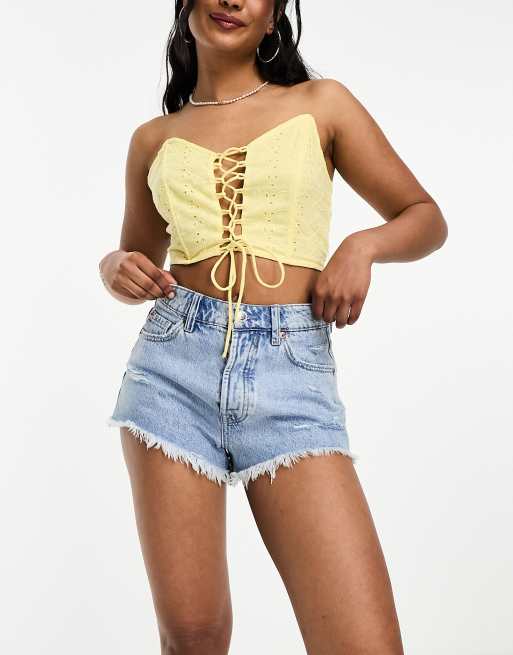 Rhinestone Frayed Light Wash Denim Shorts In LIGHT BLUE