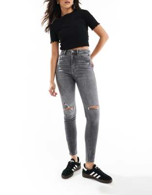 Stradivarius Stradivarius super high waist skinny jean in grey-Black