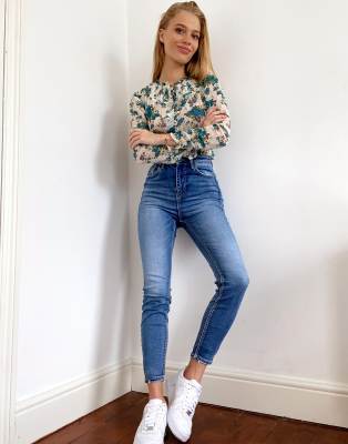 jeans stradivarius regular high waist