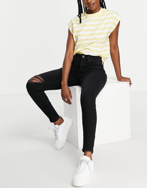 Stradivarius super high waist skinny jeans with rip in black