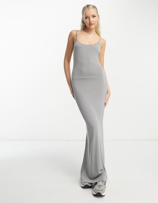 Stradivarius 2025 maxi dress