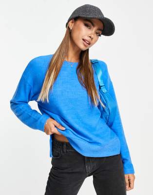 Stradivarius - Superweicher Pullover in Blau-Weiß