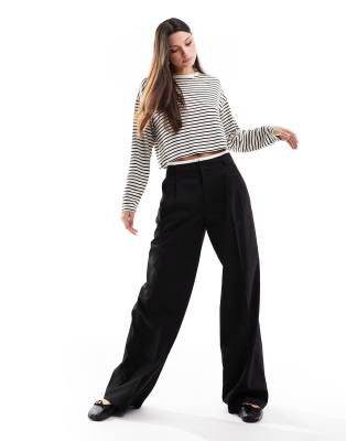 Stradivarius - Superzachte gestreepte top met lange mouwen