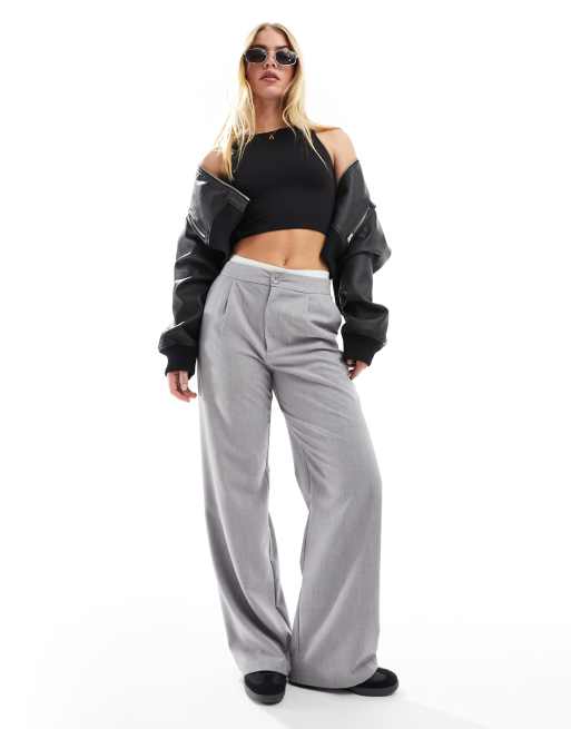 Stradivarius – Svart, formande linne i seamless design 