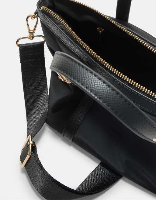Stradivarius – Svart, liten shoppingväska med axelrem och kontrastdetaljer, 2 av 3