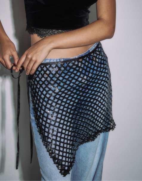 Stradivarius – Svart scarf med paljetter - view 1