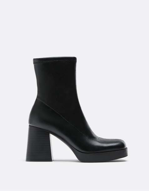 Stradivarius – Svarta ankelboots med platå och klackar - view 1