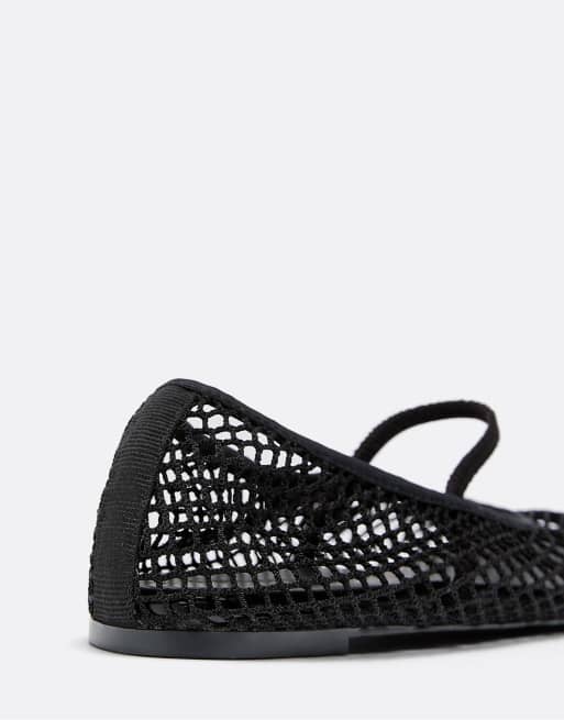Stradivarius – Svarta ballerinaskor i mesh med remmar, 3 av 4