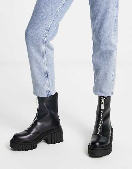 Stradivarius – Svarta grova boots med dragkedja framtill , 4 av 4