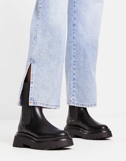 Stradivarius – Svarta, grova och vadhöga bikerboots 
