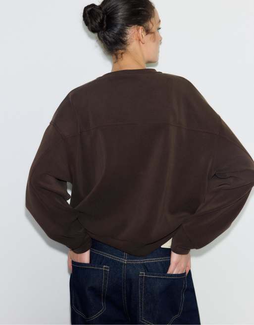 Stradivarius - Sweat basique doux au toucher - Marron, 4 de 4