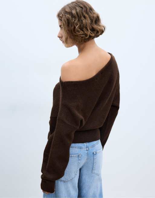 Stradivarius - Sweat en maille douce avec encolure bateau - Marron, 2 de 4