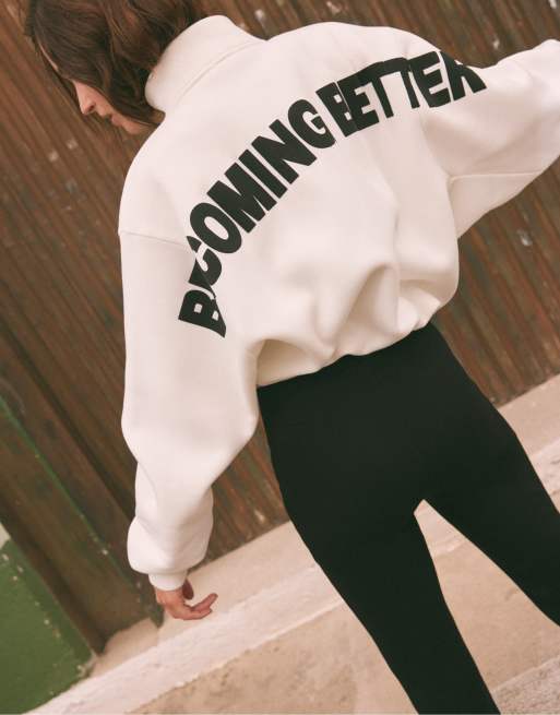 Stradivarius sweat-shirt court à col montant en écru, 5 de 7