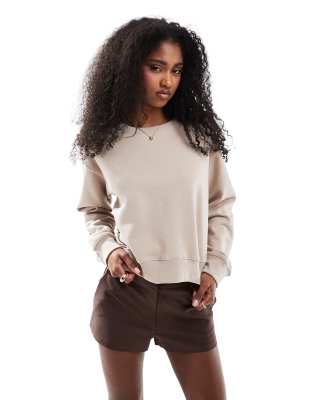 Stradivarius - Sweatshirt in Steinbeige mit Rundhalsausschnitt-Grün