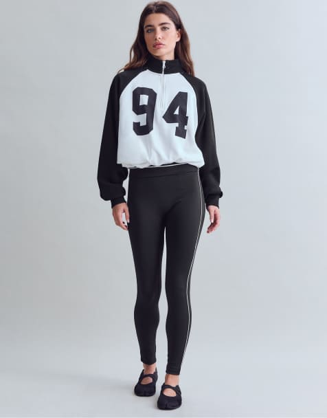 Stradivarius sweatshirt med raglanärmar i svart - view 1