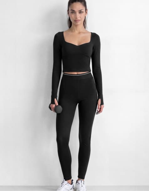 Stradivarius Sweetheart neckline long sleeve top with bust cups in black