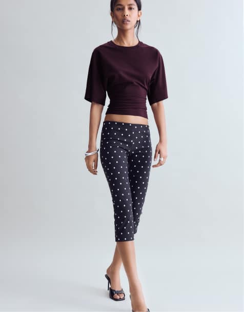 Stradivarius t-shirt à manches kimono courtes en violet foncé - view 1