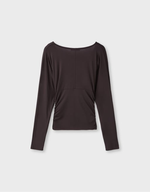 Stradivarius t-shirt à manches longues col V marron, 7 de 7