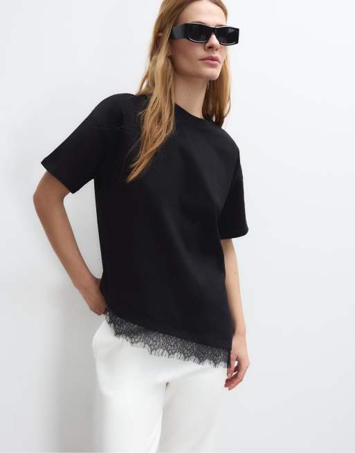 Stradivarius - T-shirt a maniche corte nera con fondo in pizzo, 4 di 4