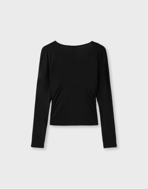 Stradivarius T-shirt a maniche lunghe con scollo a V nera, 7 di 7