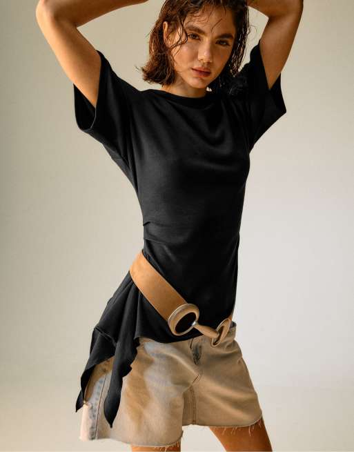Stradivarius T-shirt asimmetrica a maniche corte nera, 2 di 7