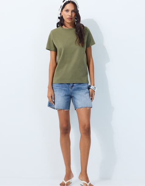 Stradivarius - T-shirt basique doux coupe classique - Kaki - view 1