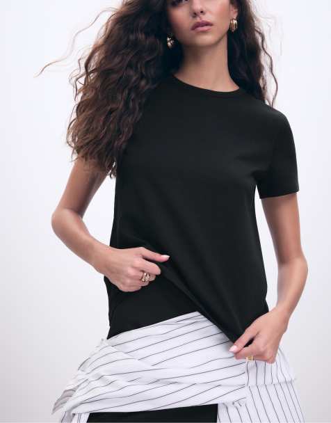 Stradivarius - T-shirt basique doux coupe classique - Noir - view 1