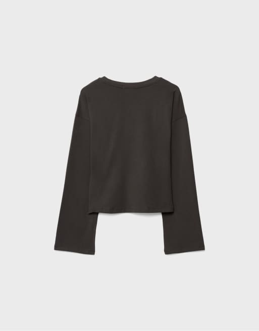 Stradivarius – T-Shirt in Braun mit Kimono-Ärmeln, 7 von 7