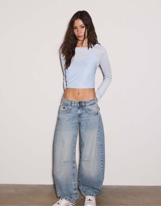 Stradivarius – T-Shirt in Himmelblau mit mehreren Trageoptionen, 2 von 4