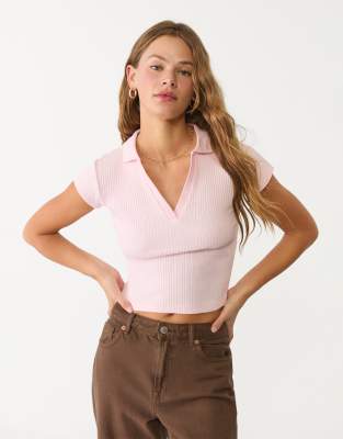 Stradivarius - T-Shirt in Rosa mit Polokragen