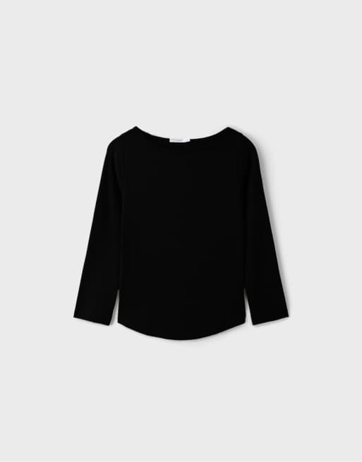 Stradivarius t-shirt med båtringning och 3/4-ärmar i svart, 6 av 7
