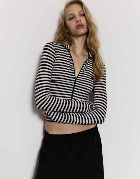 Stradivarius - T-shirt met dubbele rits in ecru - view 1