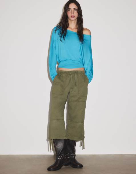 Stradivarius T-shirt met taillebandeffect in teal - view 1