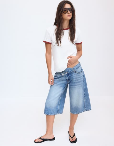 Stradivarius – T-Shirt mit Print in Rot - view 1